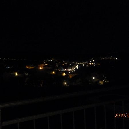 Apartman M&M Milna  Esterno foto