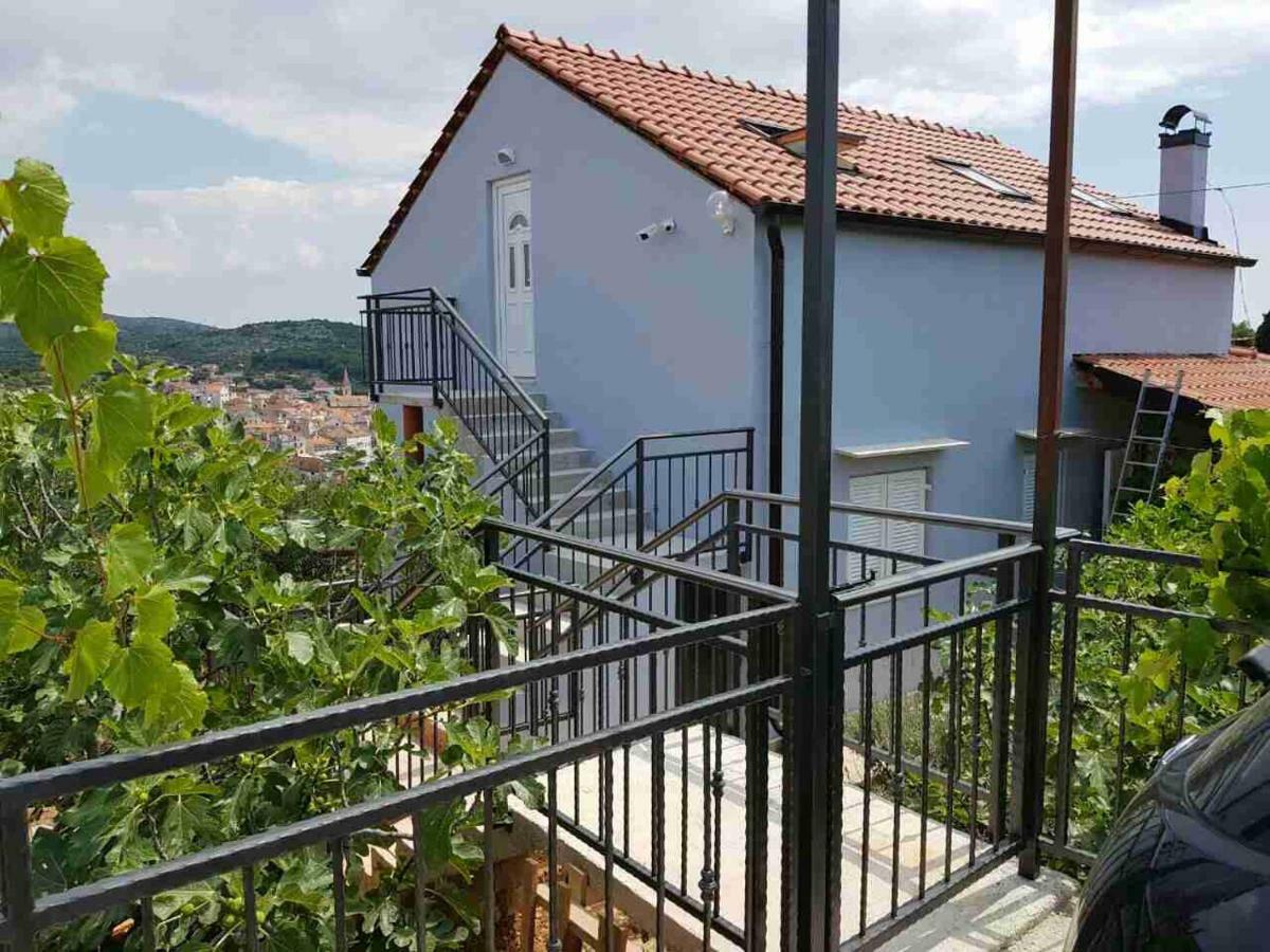Apartman M&M Milna  Esterno foto